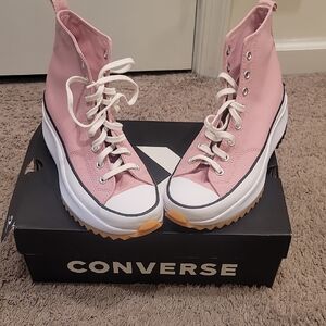 Converse Pink High-Top Sneakers Classic Canvas Design